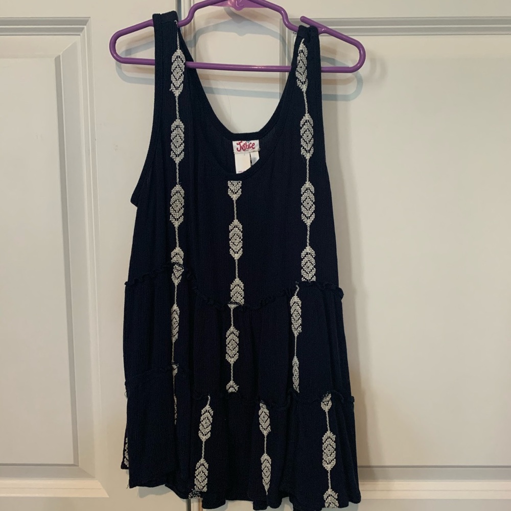 navy blue and white tank for juniors